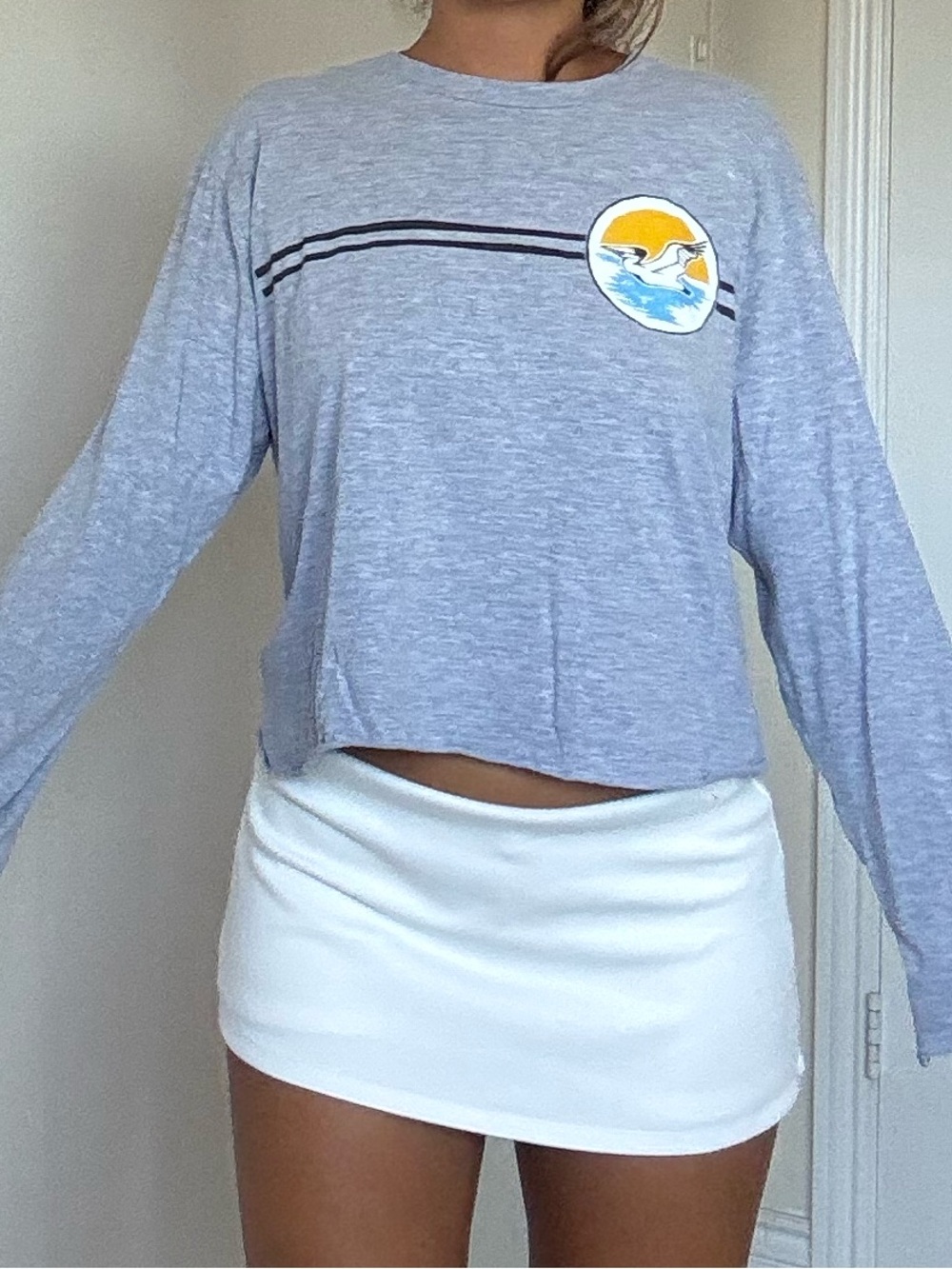 BERDELS Gray Long-Sleeve Cropped Tee with Surf Patch